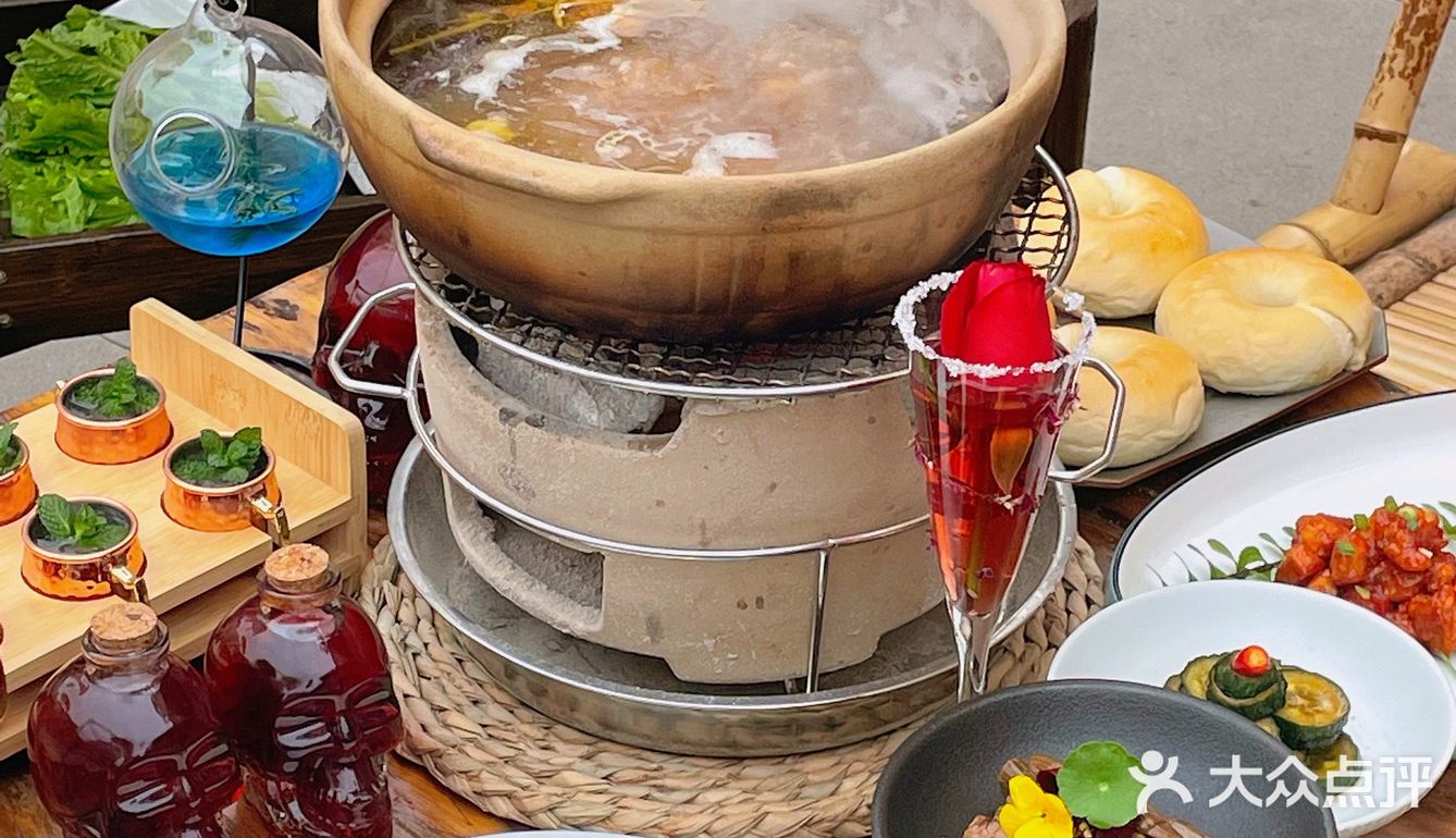 还是成都人会养生|来三圣乡喝鸡汤啦♨