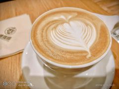 -ZING COFFEE 镜咖啡