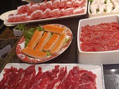 -宽板凳老灶火锅(台湾街店)