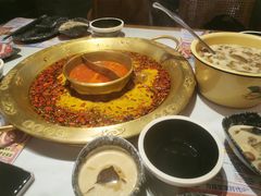 -哥老官重庆美蛙鱼头(宝山龙湖店)