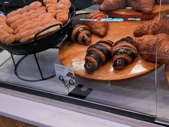 -巴黎贝甜(华堂新辰汇店)