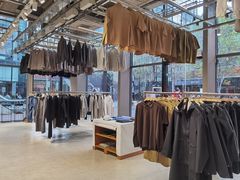 -迪桑特DESCENTE(北京三里屯BLANC店)