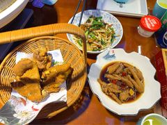 -魏铭鱼头捞饭(晋阳路店)