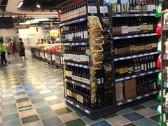 -世纪华联超市(三亚湾店)
