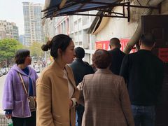 -半月镰胡姐脆皮萝卜饺子