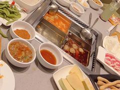 -海底捞火锅鲜切牛肉主题店(长寿路店)
