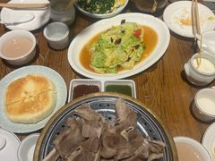 -蒙亨·手把肉·蒙古包文化主题餐厅(天恒广场店)