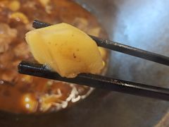 -人民公社铁锅炖·东北菜(卫国道店)