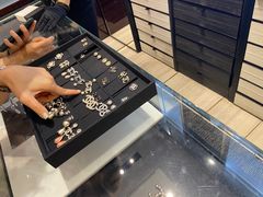 -Chanel(德基广场店)