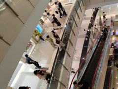 -上海来福士广场