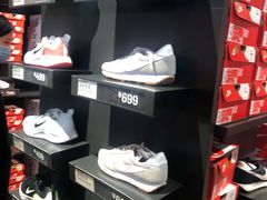 -NIKE上海青浦优选体验店