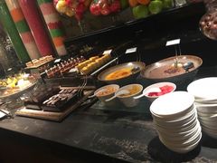 -岷山饭店-芝芝自助餐厅