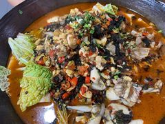 -小球滚滚湘菜馆·烤鱼·口味虾(太平街店)