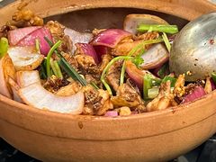 -胡须佬鸡煲四季火锅店(石厦西村直营店)