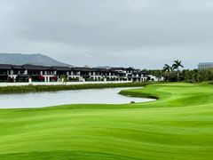 -海南鉴湖蓝湾高尔夫球会