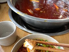 -肖肖酸萝卜鱼火锅(总店)