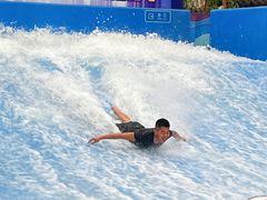 -欢乐水魔方水世界