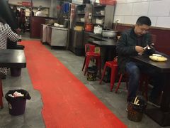 大堂-郑家包子牛肉拉面(尚勤路店)
