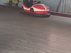 -顺德大良半月城游乐场