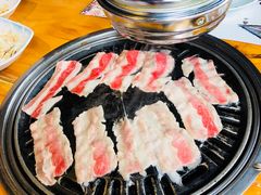 -唯成•韩国炭火烤肉 유성고기