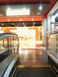 门面-乐友孕婴童(王府井购物中心店)