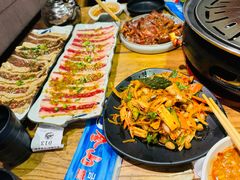 -金山烤肉(中兴公园店)