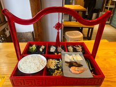 -勺子米线·云南传统小吃市集(四方街店)