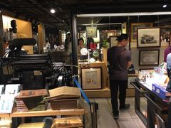 -猫的天空之城概念书店(苏州诚品店)