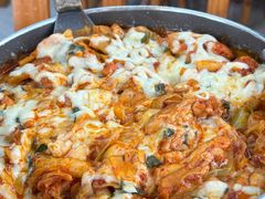 -亲昵春川鸡排(韩国美食街店)