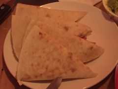 -CIN CIN CANTINA&BAR