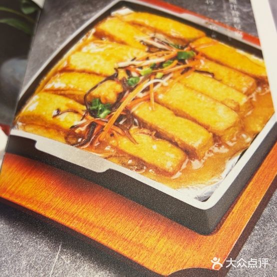 溪河畔西餐厅(欧陆风情店)