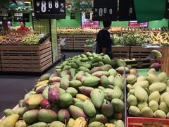 -三亚新鸿港水果一级批发市场