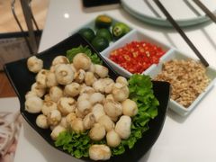 -东椰·海南椰子鸡火锅(朝阳门店)