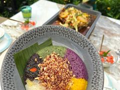 -春天里餐厅·云南创意菜特色美食(束河店)