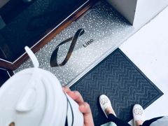 热拿铁-Line 咖啡(石厦花园店)