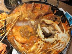 -鑫釜山海鲜烧烤(鑫丰国际店)