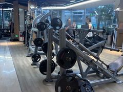 -威克健身游泳(万菱汇店)