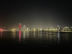 -秋水广场