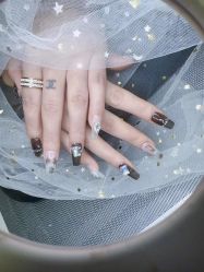 -HEYAN荷妍专业脱毛连锁机构