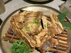 -草家酱蟹炭火烤肉店(珲春南路一店)