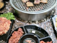-啊美丽炭火烤肉(滑翔一店)