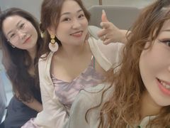 -红鼎豆捞·非遗鲍皇汤火锅(宝丰路店)