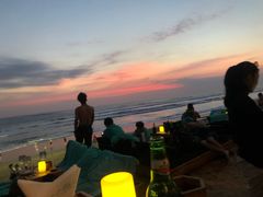 -FINNS Beach Club