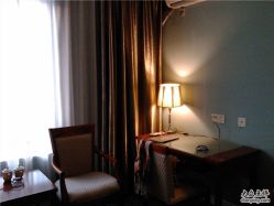 客房内景-金庭庄园酒店彩虹厅