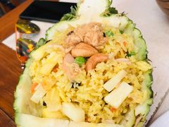 -卷心菜和避孕套餐厅(Pattaya)