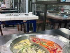 -重庆故事姊妹老火锅(财经学院店)