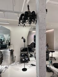 -SALON DE VANHADA