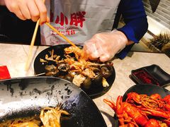 -沪小胖小龙虾(淮海中路旗舰店)