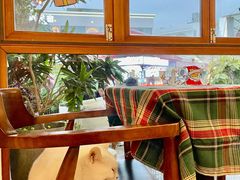 -有猫主题·治愈系猫咖(曾厝垵店)