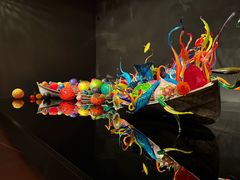 -奇胡利玻璃艺术园